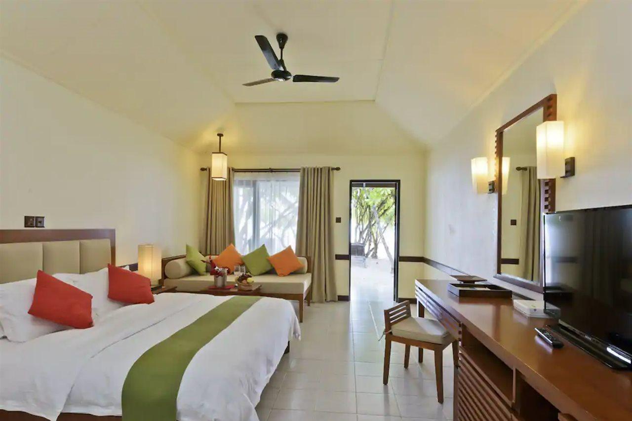 The Haven At Paradise Island Himmafushi Exterior foto
