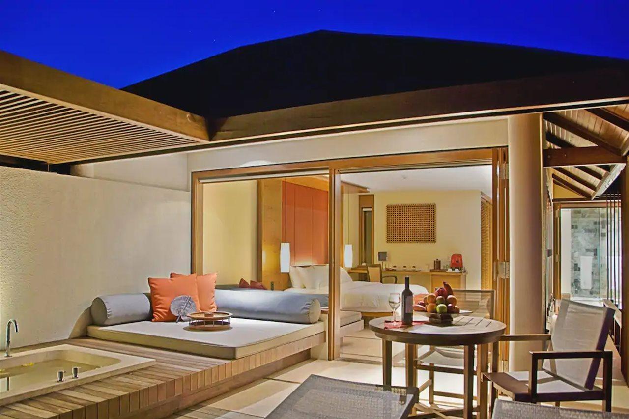 The Haven At Paradise Island Himmafushi Exterior foto